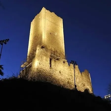 Mìcè Ottima Soluzione Per Il Centro E La Svizzera Appartement