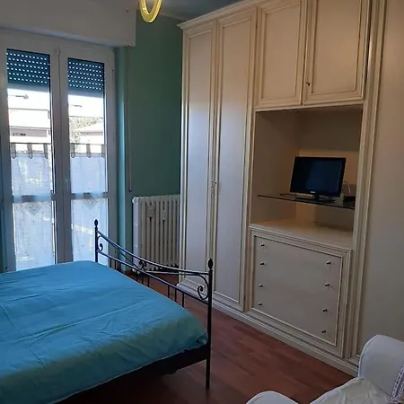 Appartement Mìcè Ottima Soluzione Per Il Centro E La Svizzera *