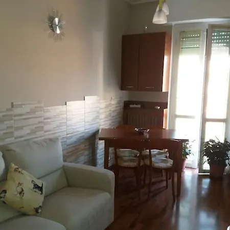 아파트 Mice Ottima Soluzione Per Il Centro E La Svizzera *